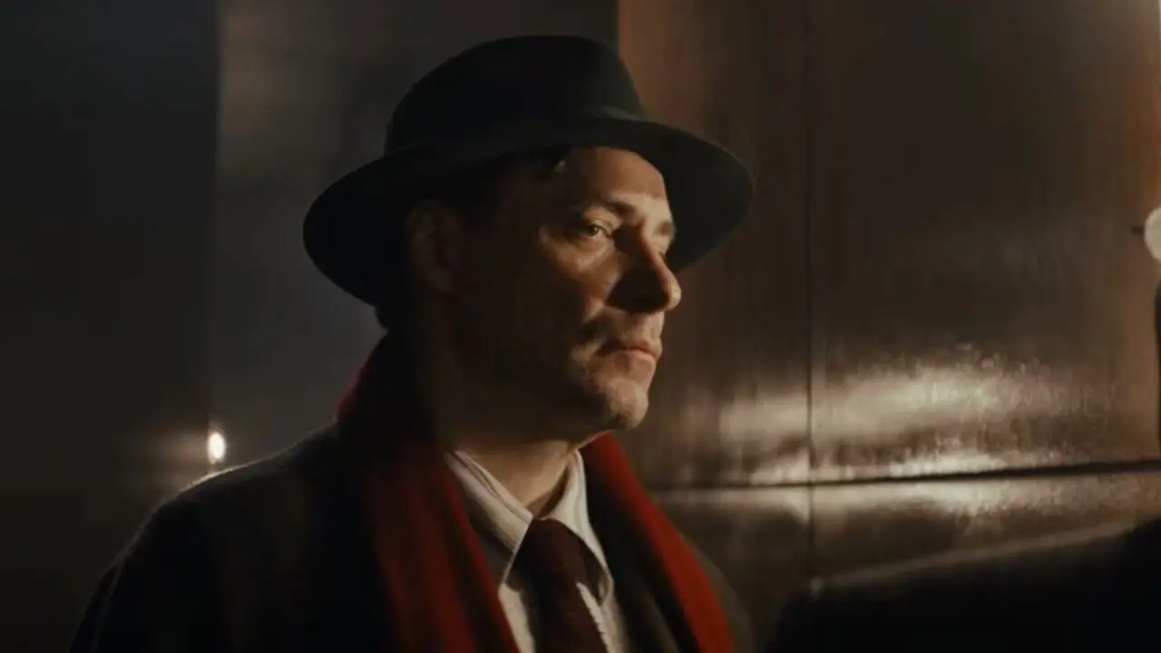 Dead Mountaineer's Hotel backdrop