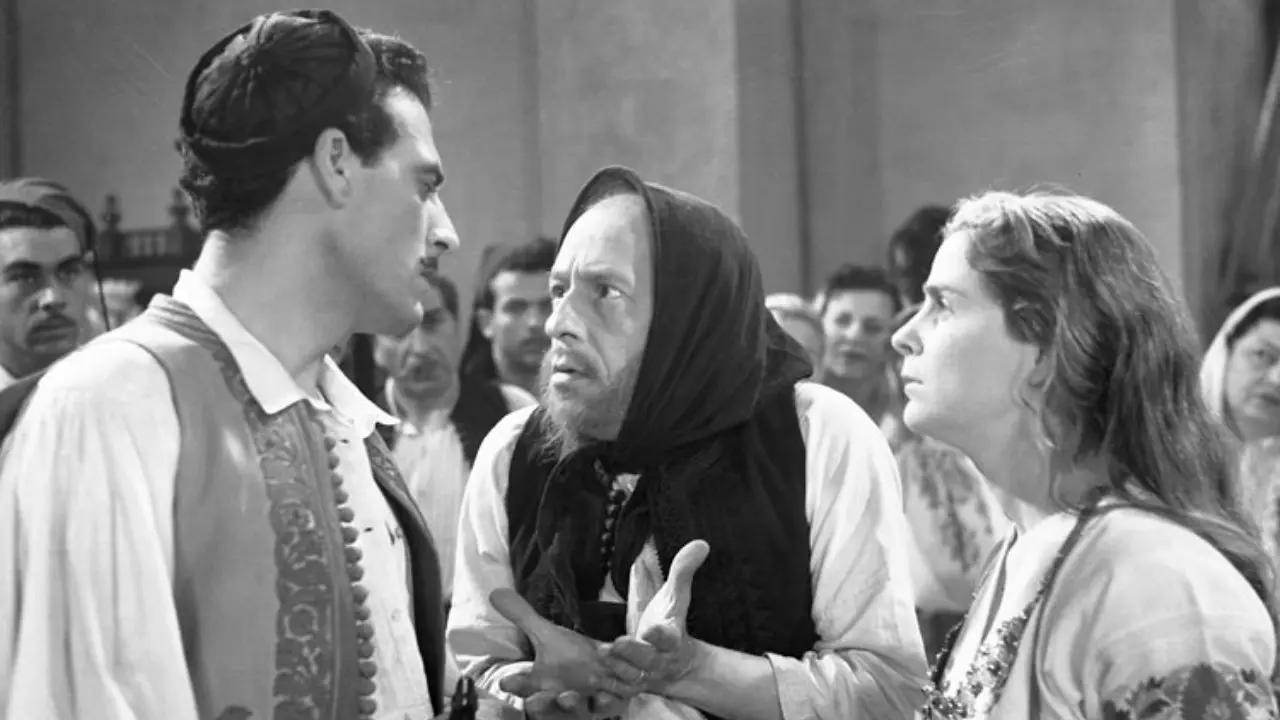 Golfo-Girl of the Mountains backdrop