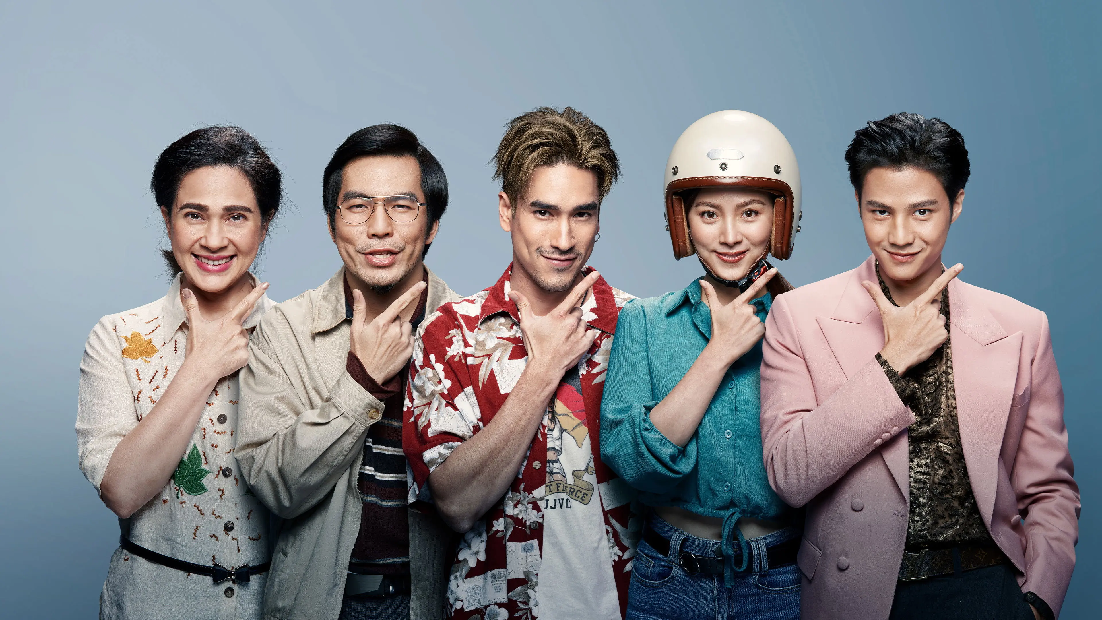 The Con-Heartist backdrop