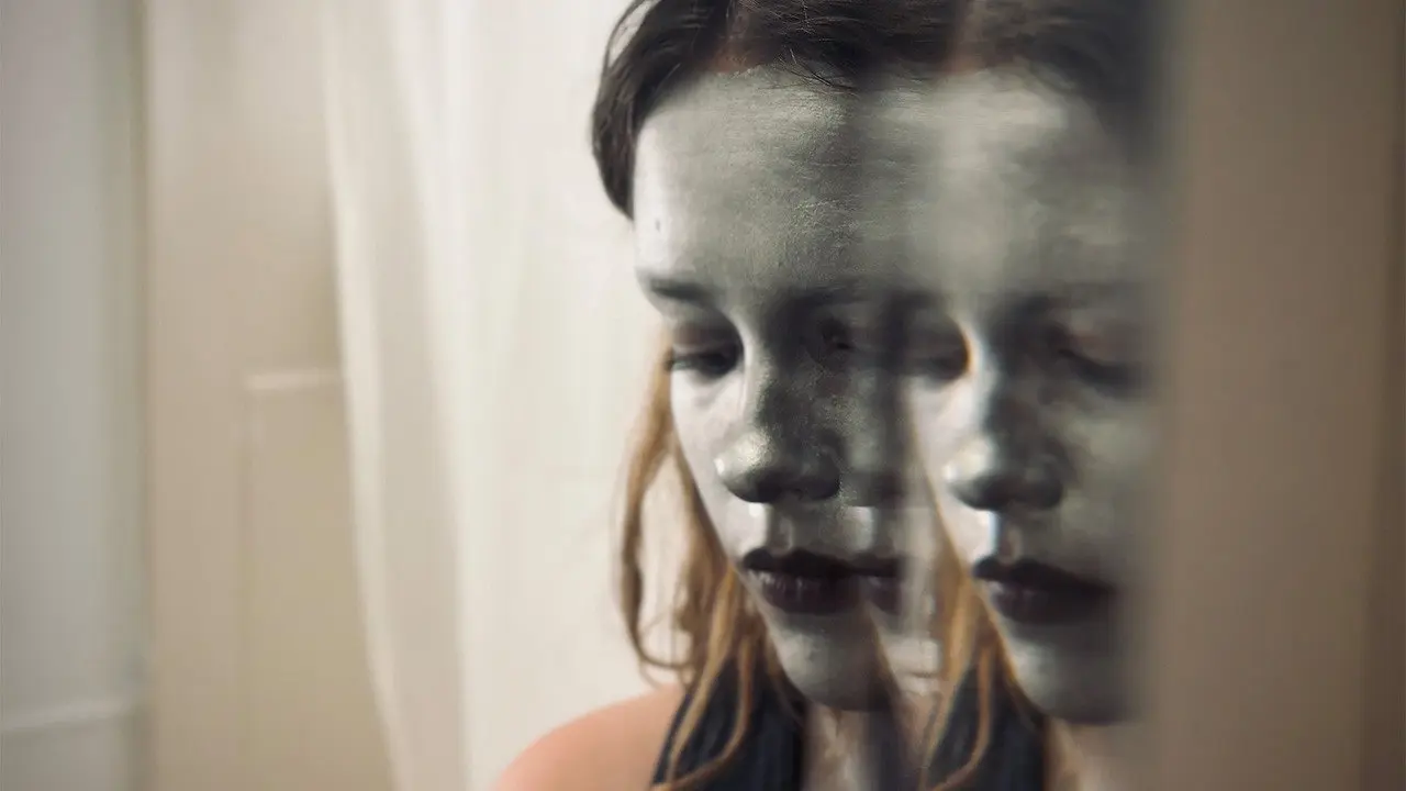 Exhibiting Avery backdrop