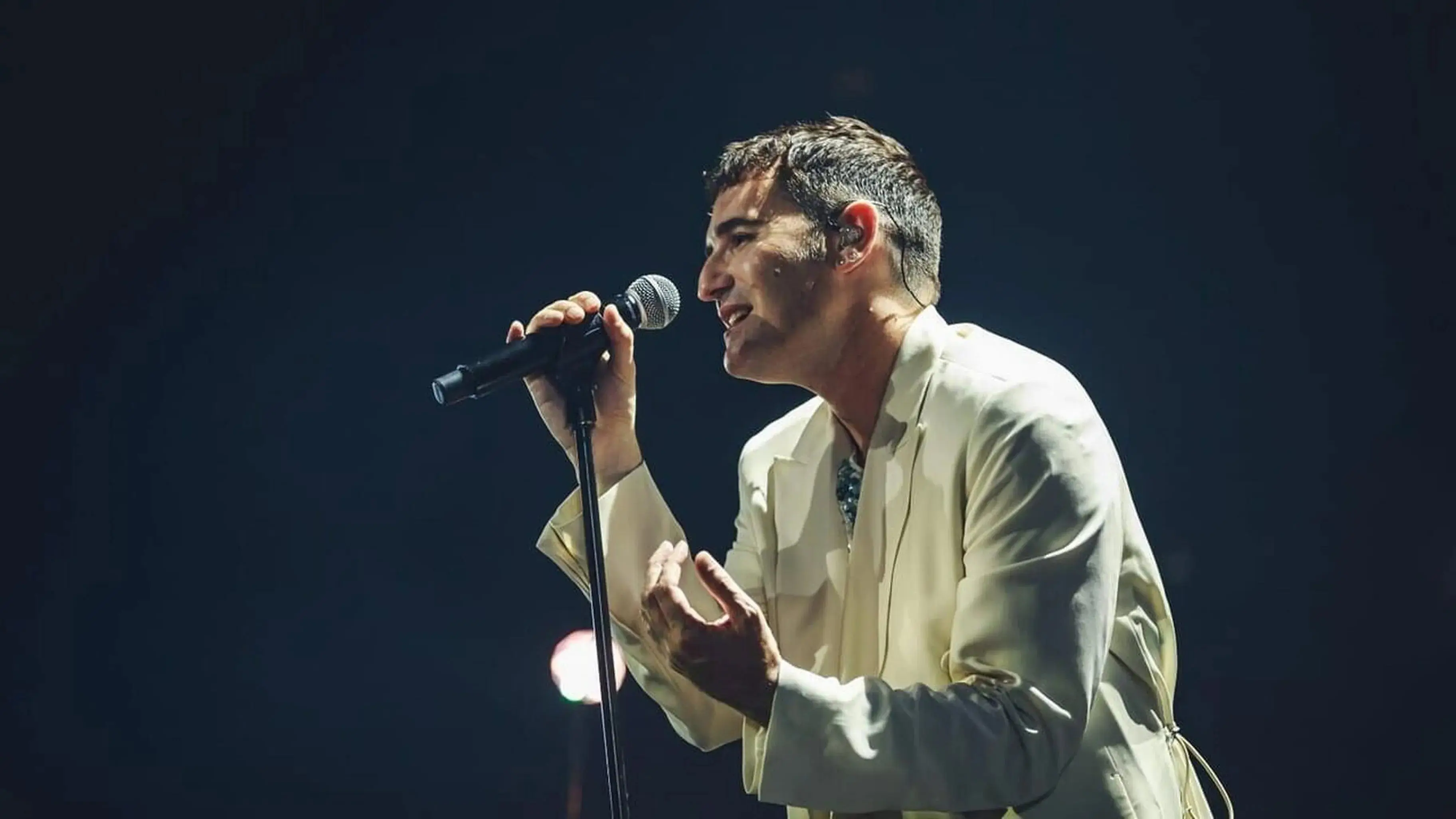 Nicolas Maury aux Francofolies 2023 backdrop