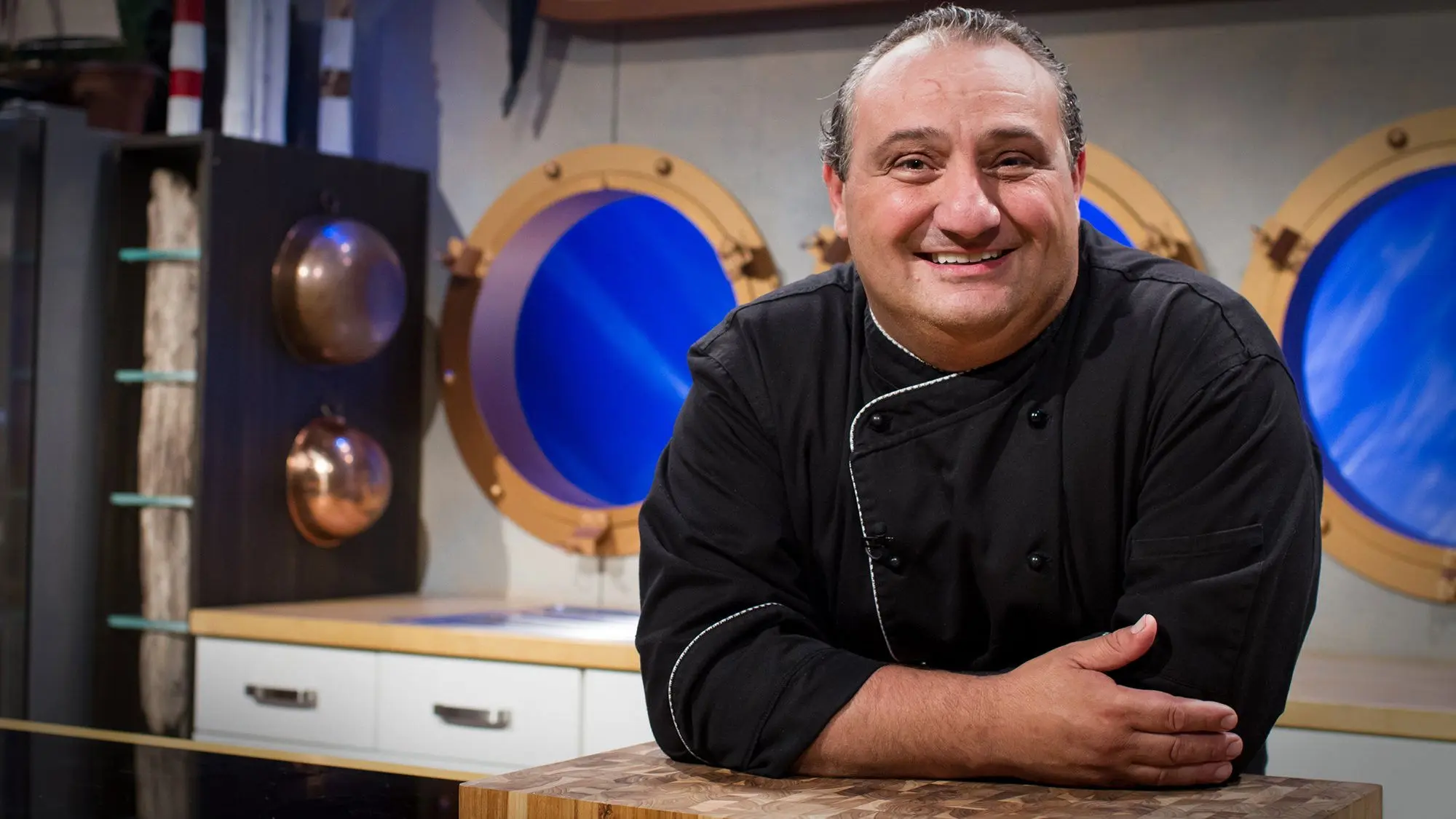 Apollo à la mer backdrop