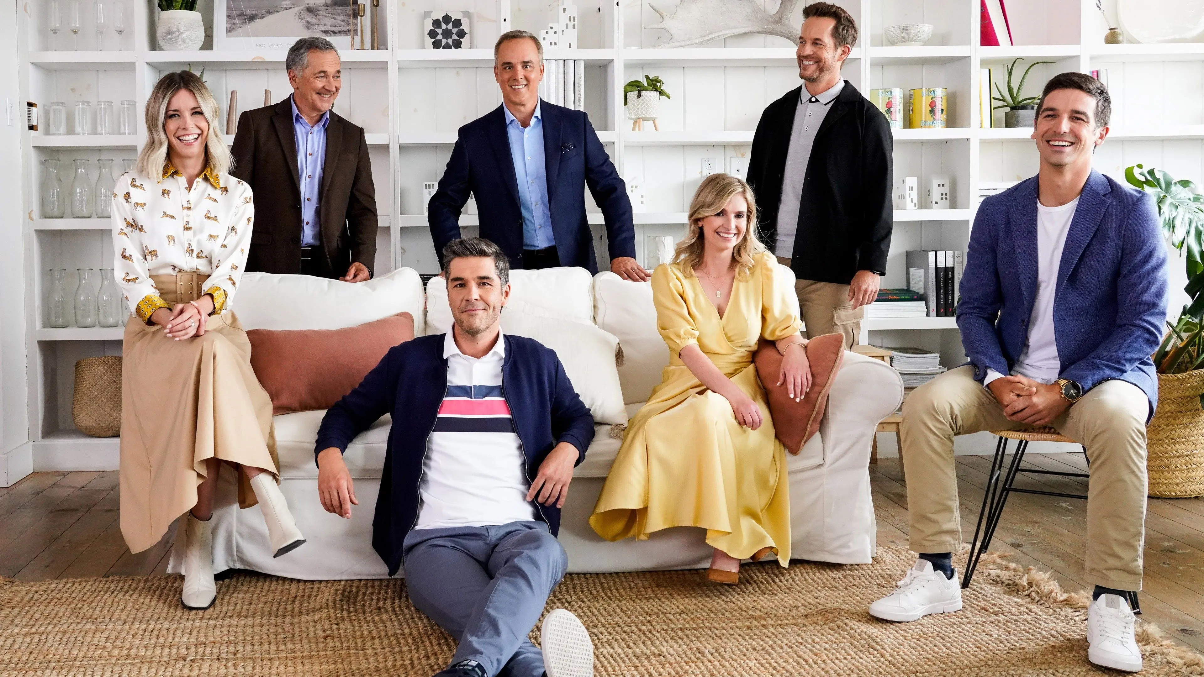 Salut Bonjour backdrop