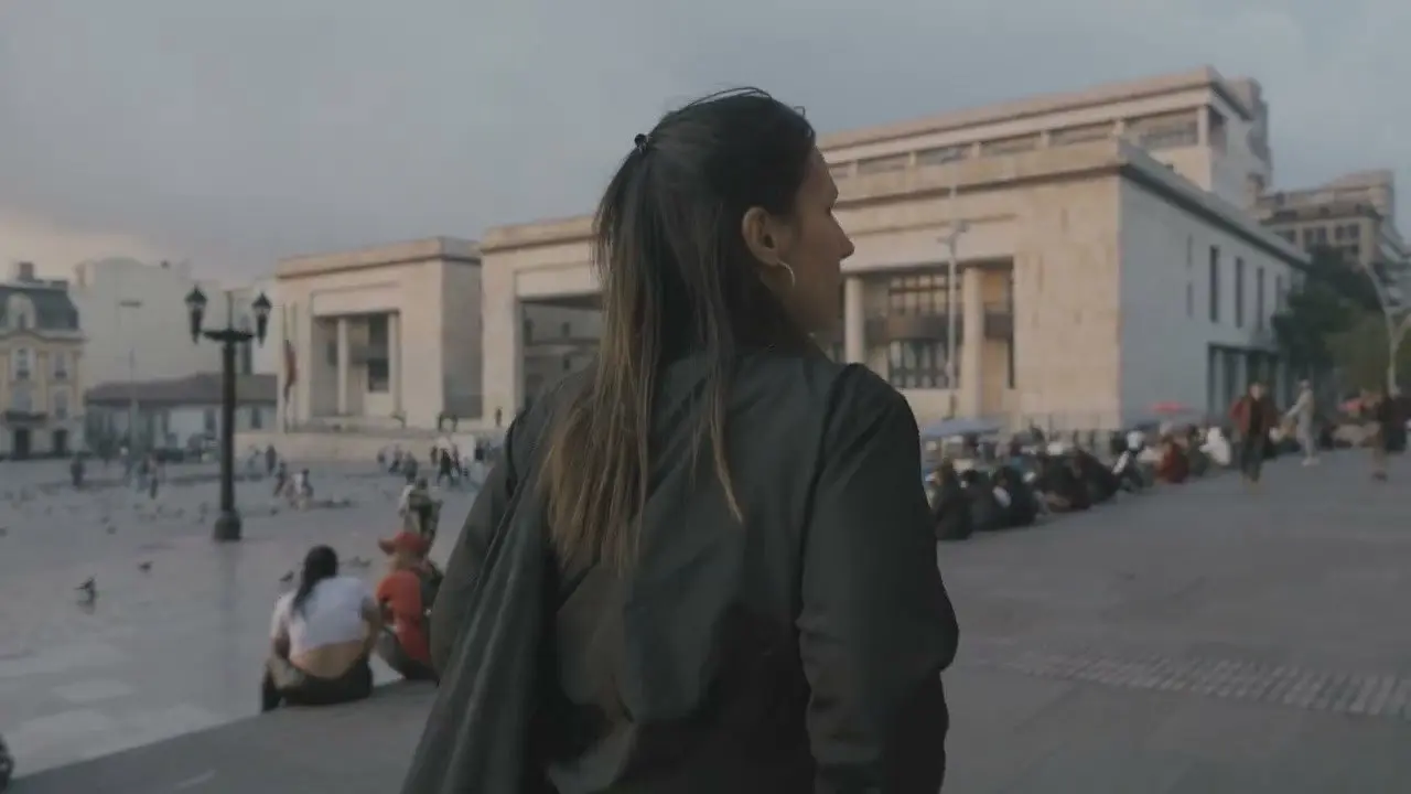 Fragmentos de otra historia backdrop