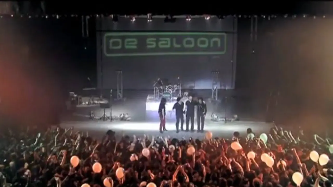 De Saloon: En Vivo backdrop