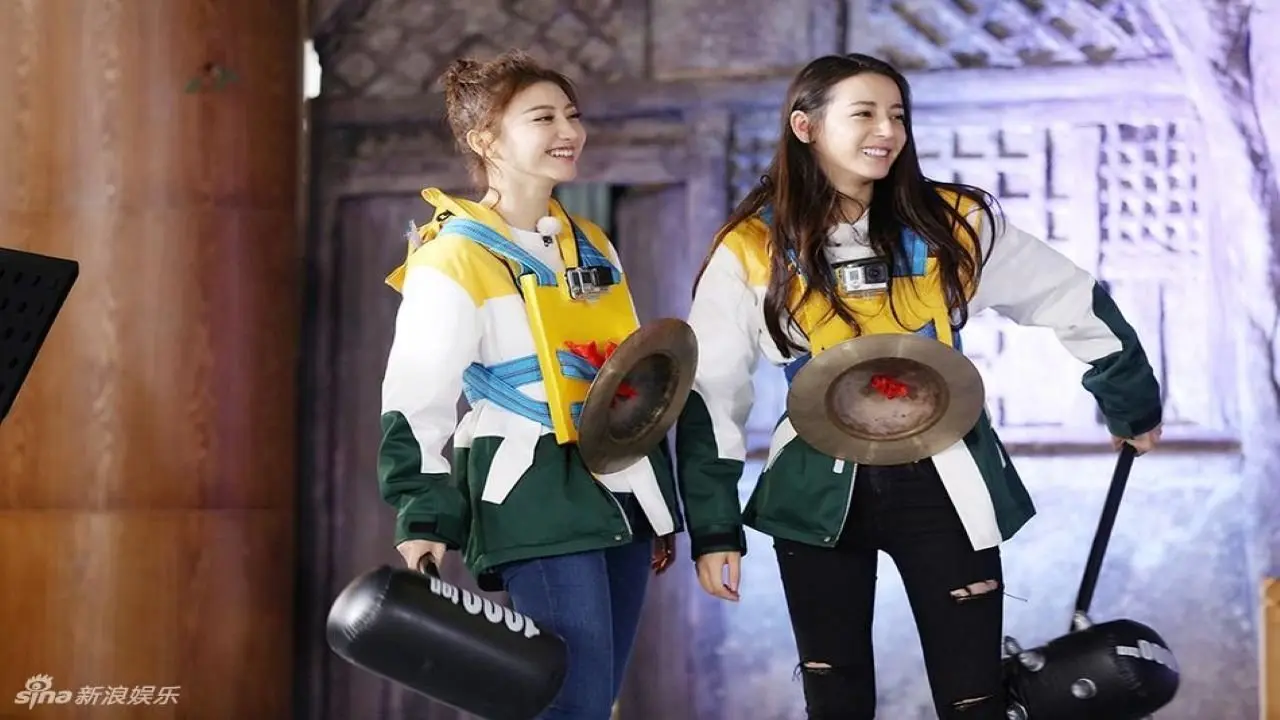 Keep Running Yellow River backdrop