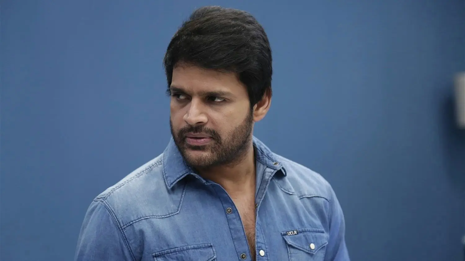 Kaaviyyan backdrop