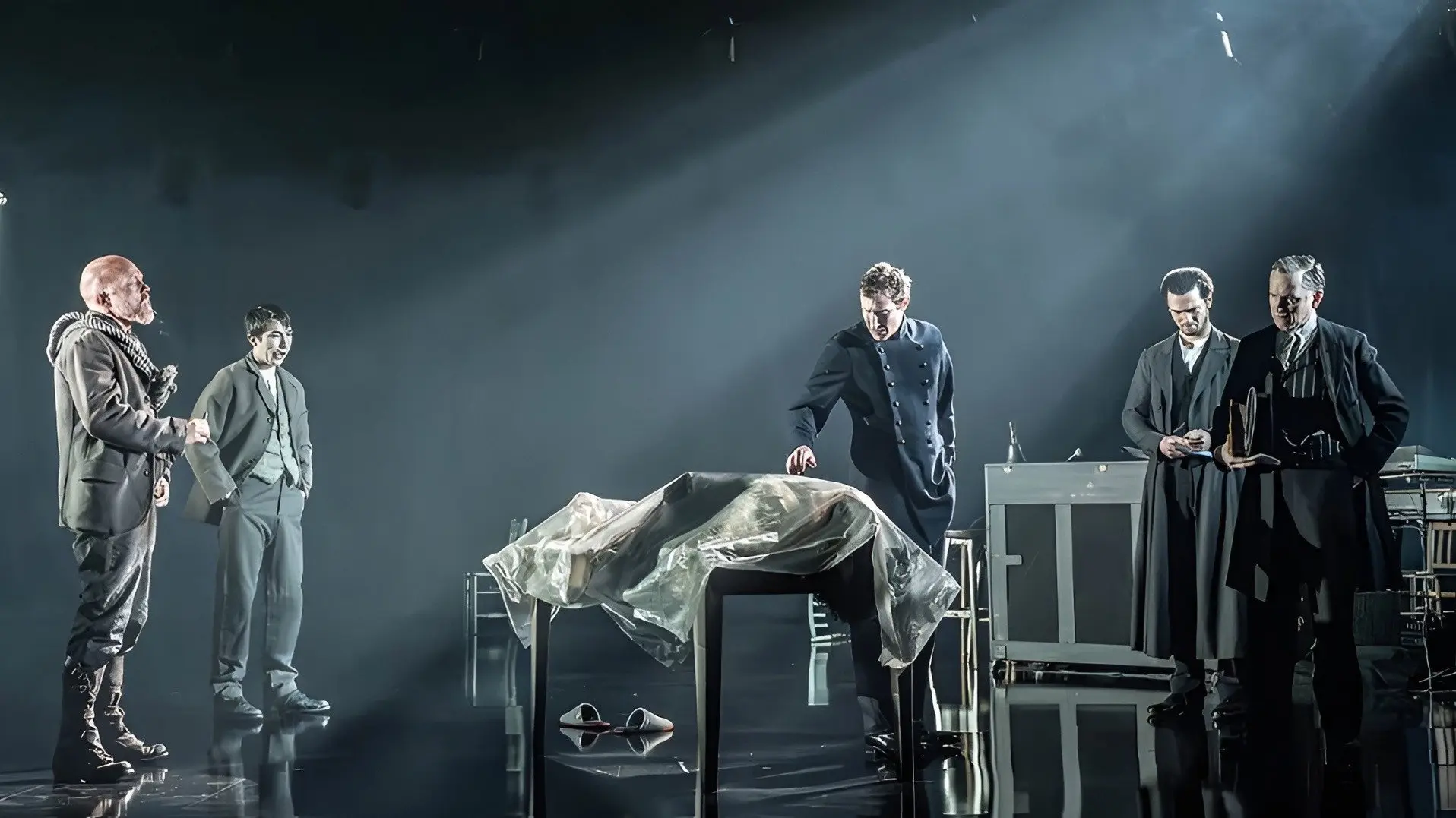 National Theatre Live: London Tide backdrop