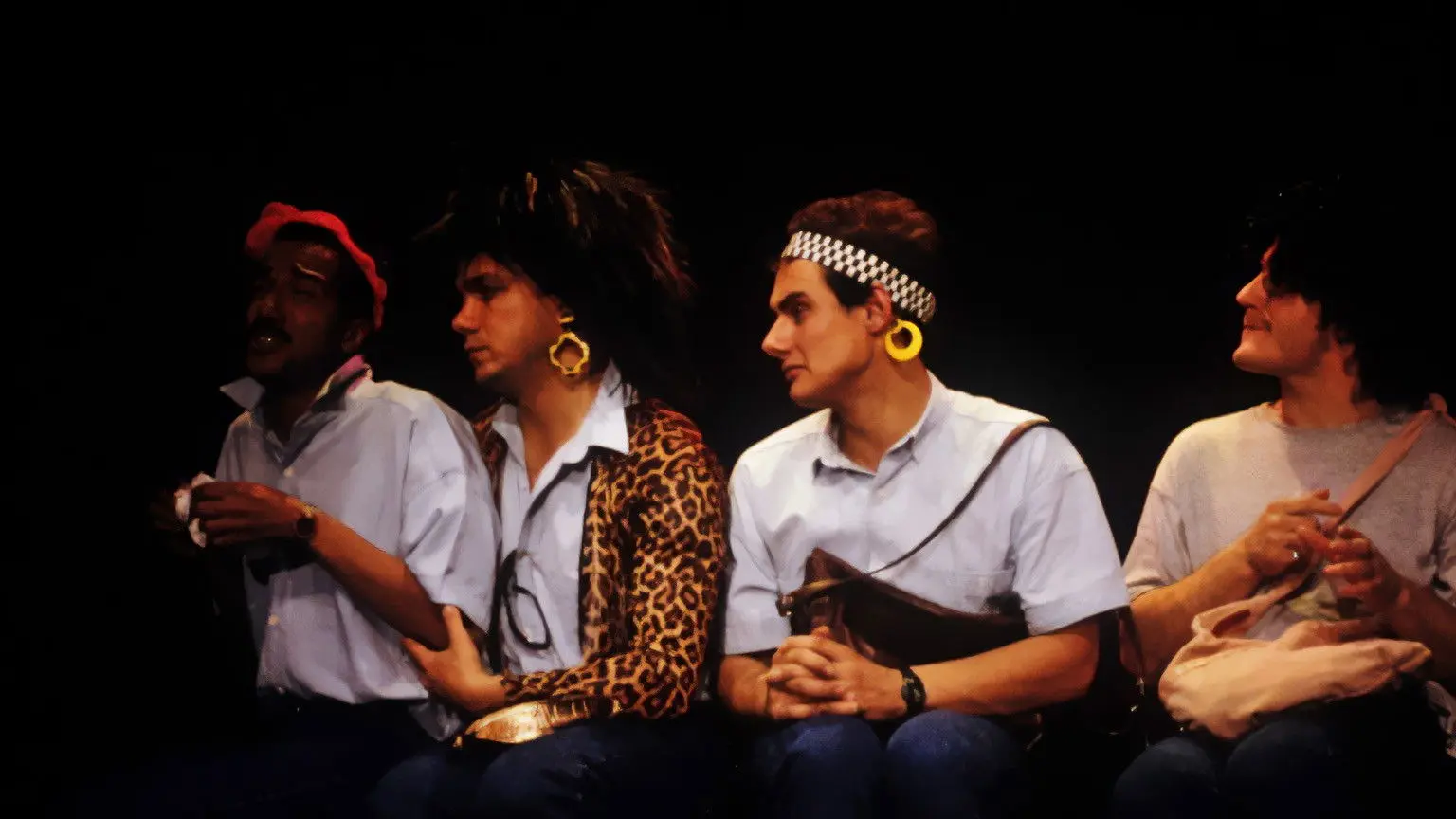 Les Inconnus - Au secours… Tout va bien ! backdrop