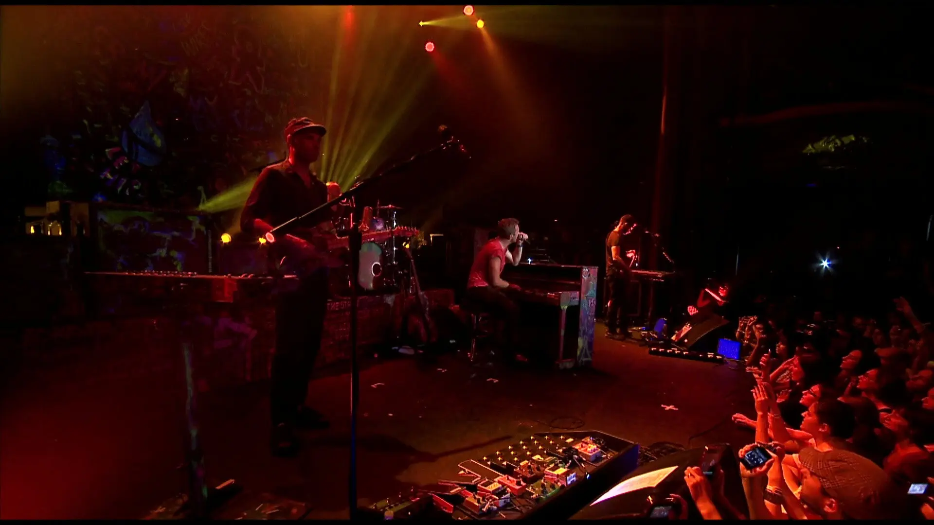 Coldplay - Live at La Cigale 2011 backdrop