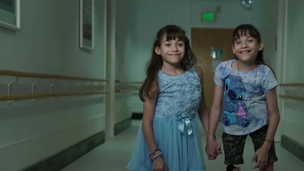 Body Bizarre backdrop