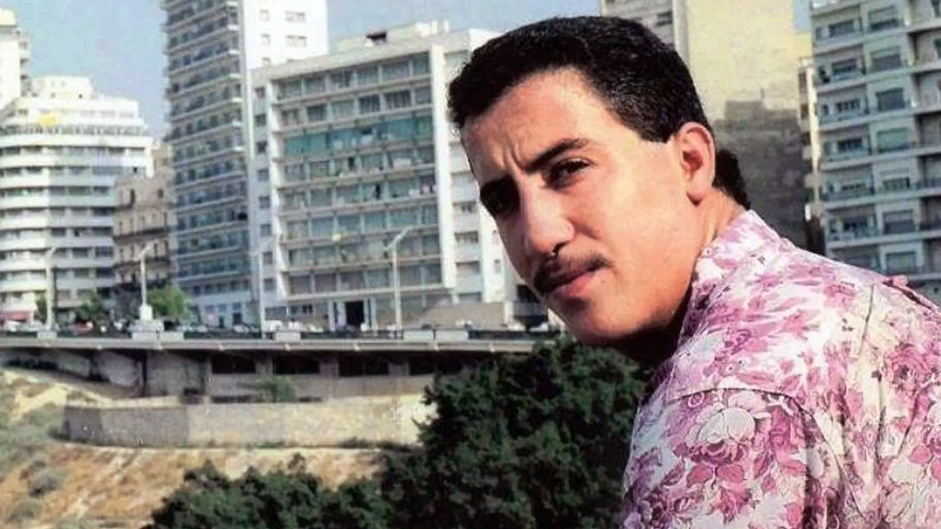 Cheb Hasni, Je vis encore ! backdrop