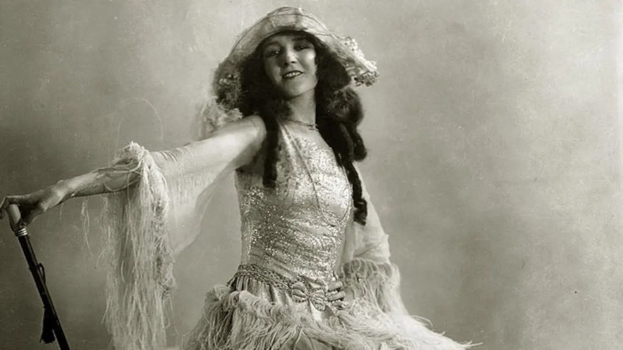 Fifth Avenue Models backdrop