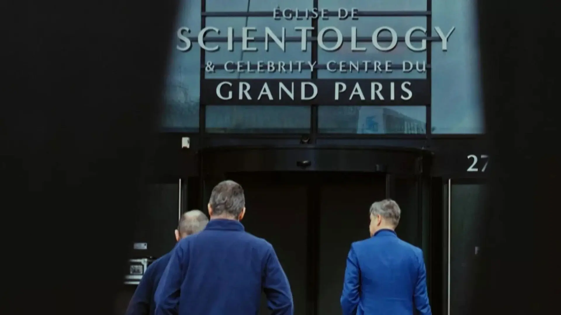 Scientologie, l'empire du secret backdrop