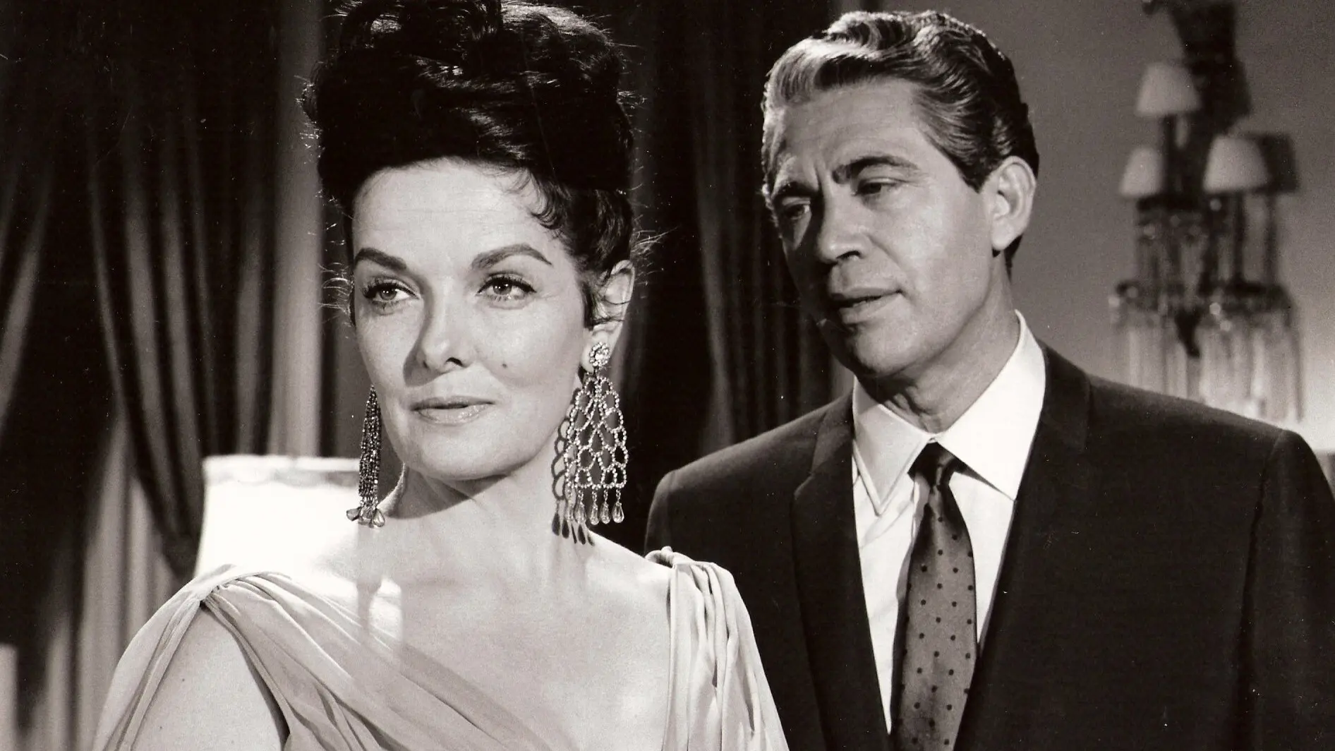 Cauliflower Cupids backdrop