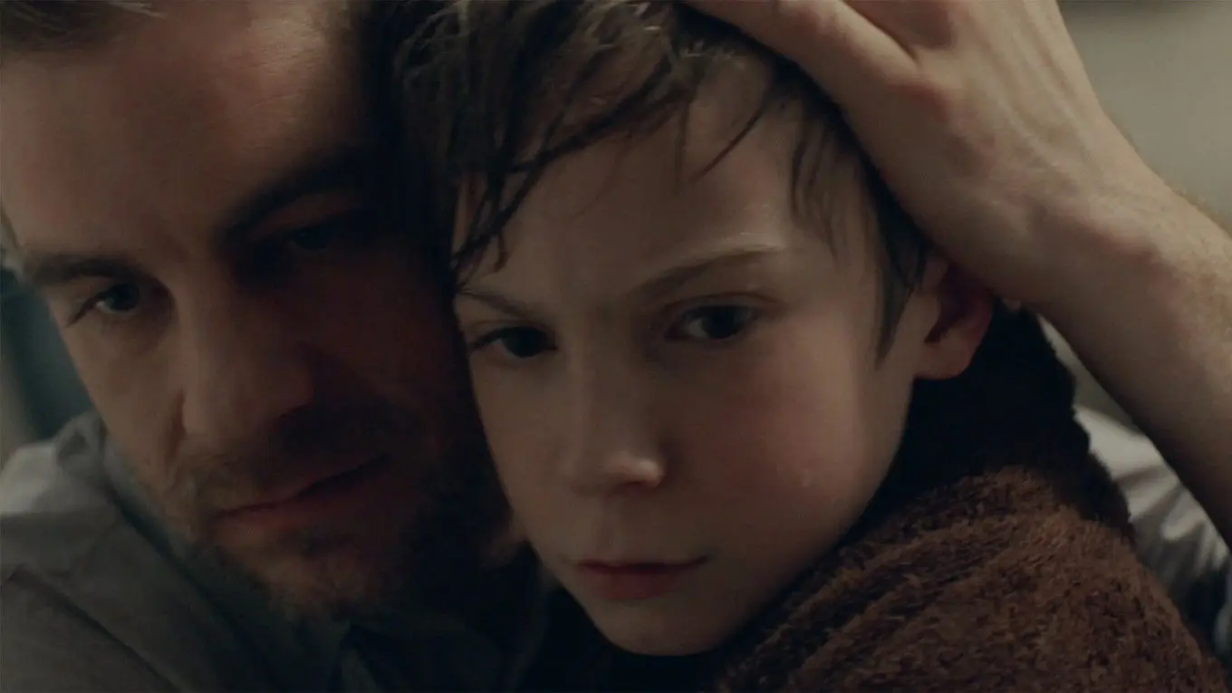 Through the Wall backdrop