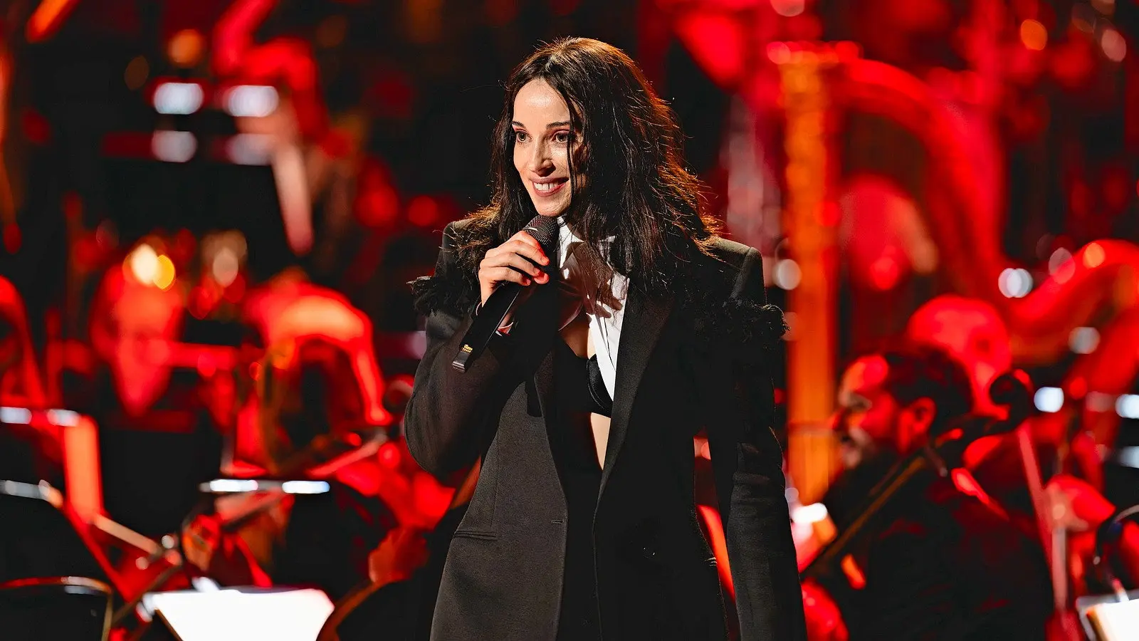 St. Vincent at the Proms backdrop