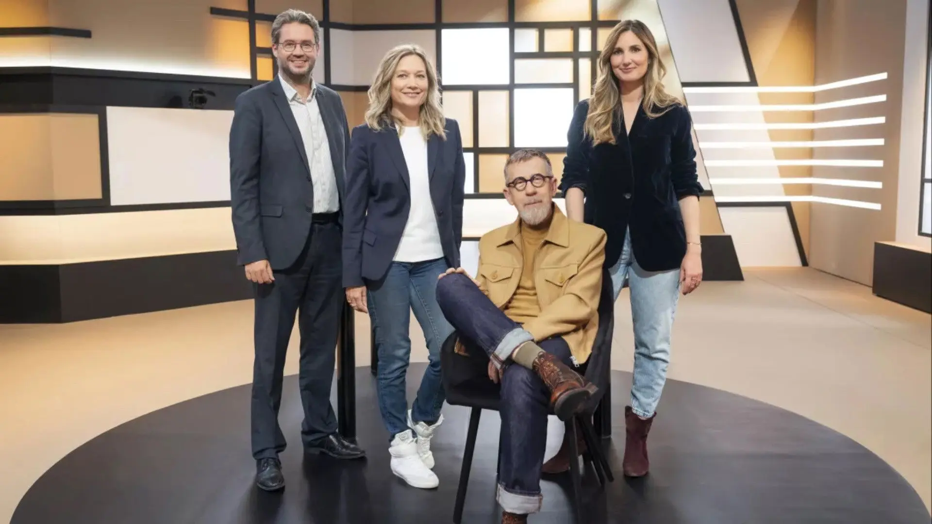 Sommes-nous tous sexistes ? backdrop