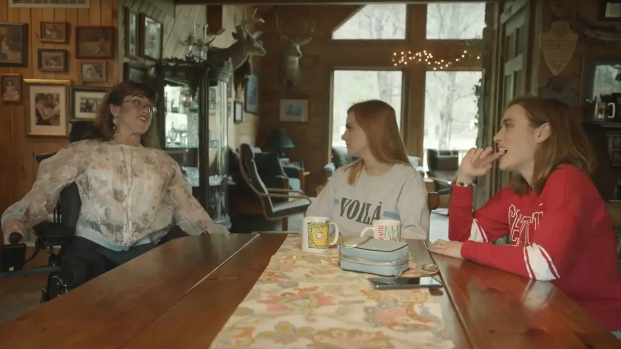 Rose & Rosie: Overshare backdrop