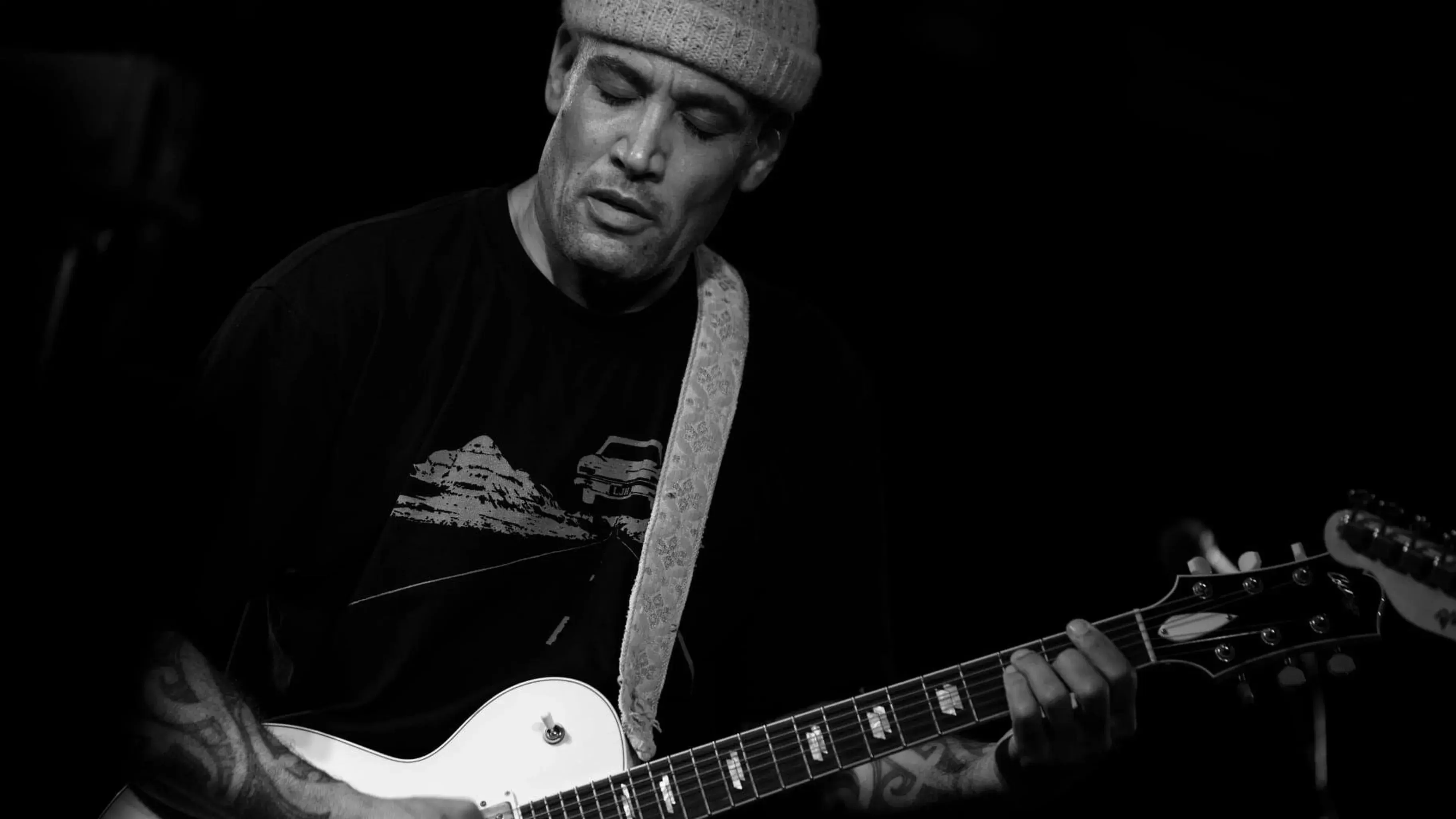 Ben Harper & The Innocent Criminals à Jazz à Vienne backdrop