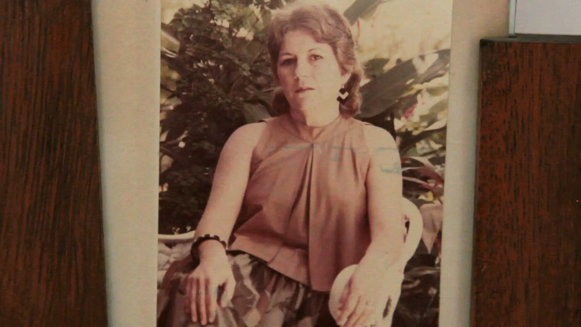 Porque Era Ela backdrop