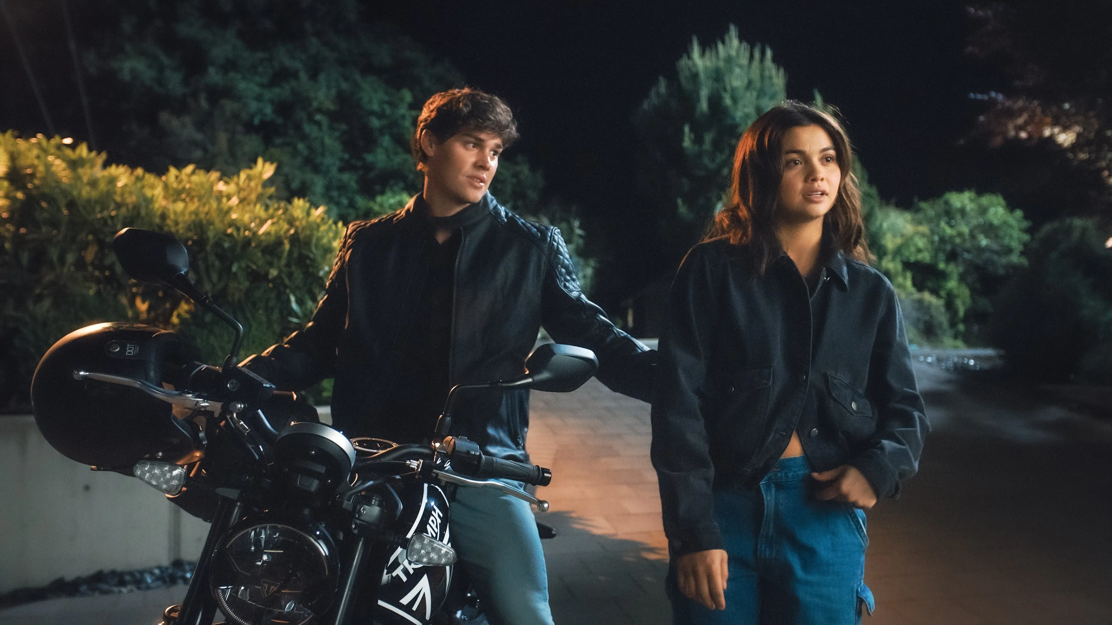 Sidelined: The QB and Me backdrop