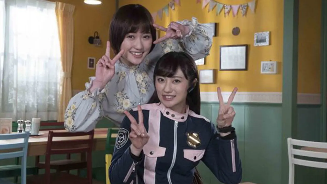 Kaitou Sentai Lupinranger VS Keisatsu Sentai Patranger ~GIRLFRIENDS ARMY~ backdrop