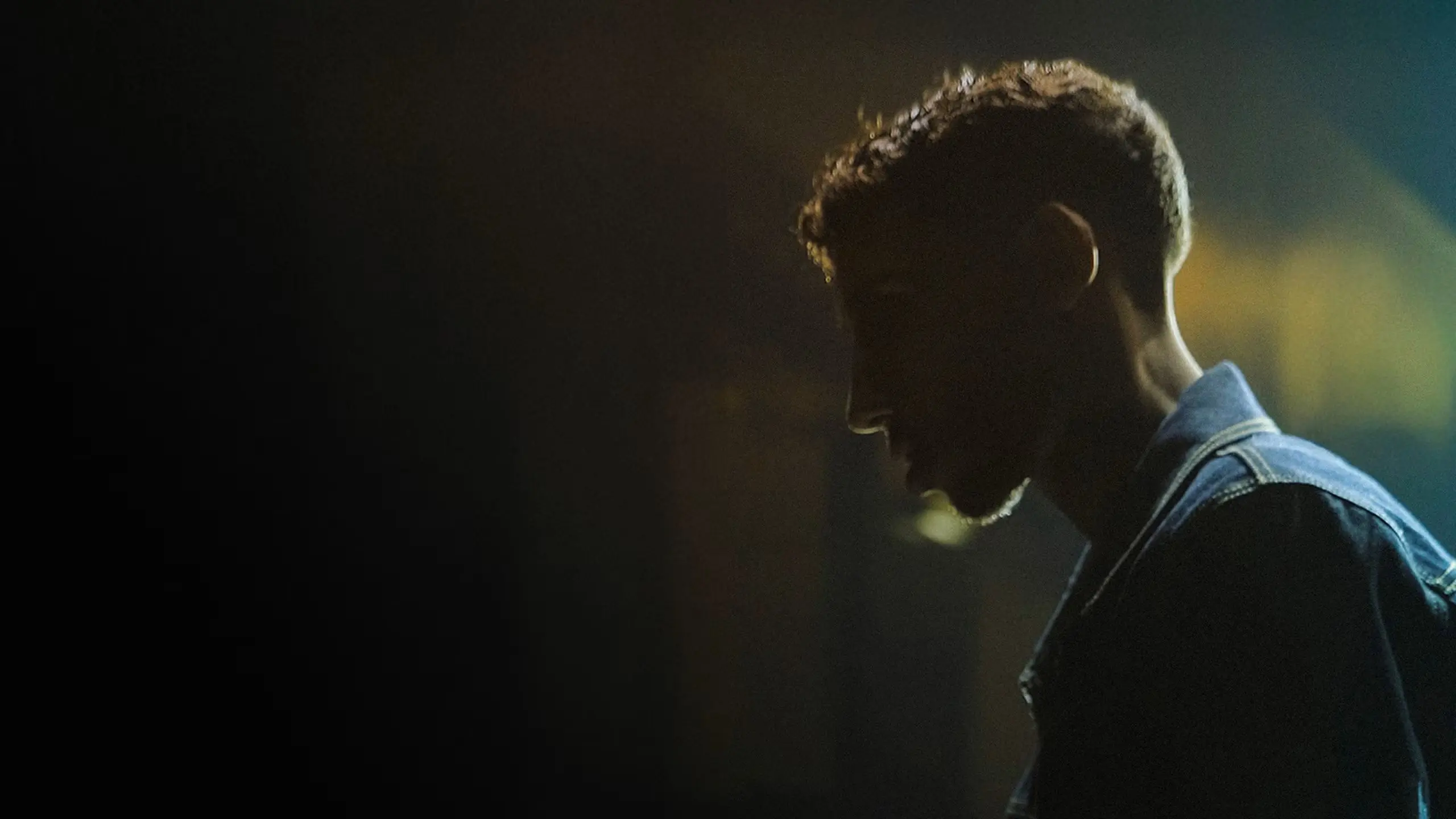 Ilyes Djadel : en vrai de vrai backdrop