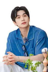 顾振翔