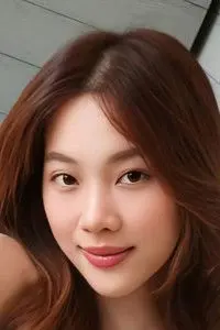 Mashii Pornthiphat Lertwuthanon