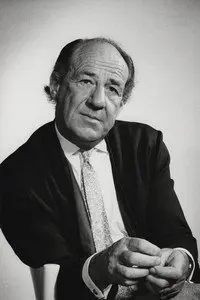 Michael Hordern