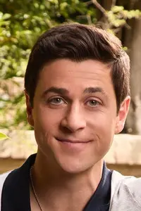David Henrie