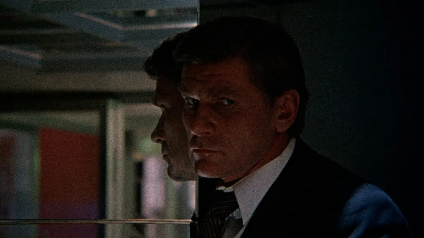 Dead Mountaineer's Hotel backdrop