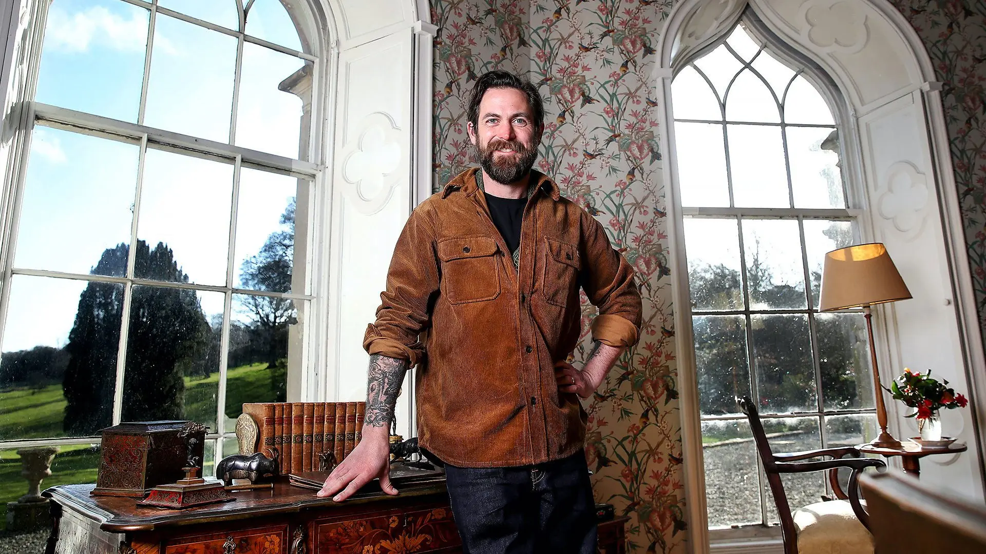 Strawbridge over the Drawbridge backdrop