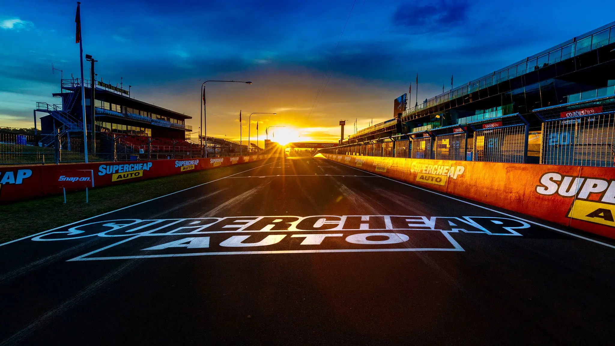 Bathurst 1000 backdrop