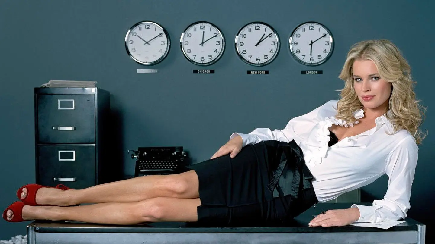 Pepper Dennis backdrop