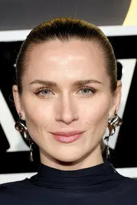 Shantel VanSanten